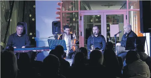 NOCHES DE RAMADÁN EN EL FERROCARRIL