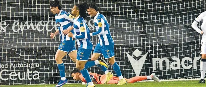 LA AD CEUTA CAE SOBRE LA BOCINA