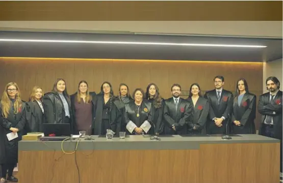 LOS ABOGADOS CELEBRAN A SUS VETERANOS Y JÓVENES