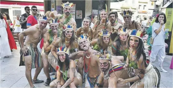 MUCHA FIESTA EN EL CARNAVAL DE VERANO