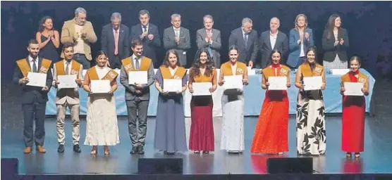 LA MAYOR GRADUACIÓN DEL CURSO EN VIGO