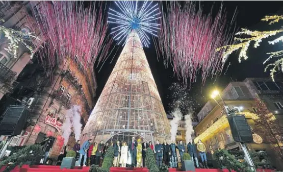 VIGO ENCIENDE LA NAVIDAD MÁS LUMINOSA DEL PLANETA