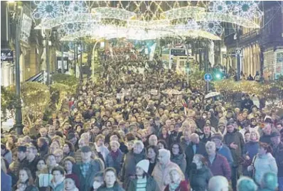 MILESDEPERSONASPIDENENLA CALLEUNANUEVASANIDADPÚBLICA