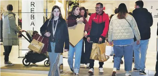 LAS REBAJAS, CITA TRADICIONAL SIN AGOBIOS