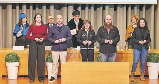 FIESTA Y AIRES DE DESPEDIDA EN LA UVIGO