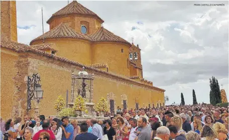 EL SALIENTE SE INUNDA DE DEVOCIÓN EN LA ROMERÍA