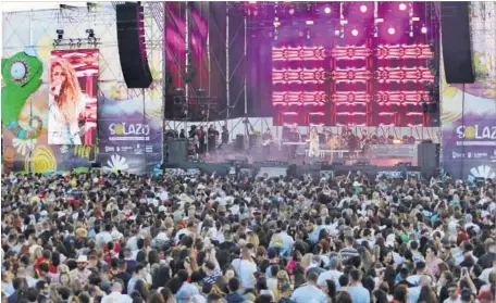 PAULINA RUBIO CIERRA SOLAZO A LA MEXICANA