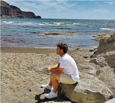 RUBI MEDITA EN LA ISLETA ANTE LA GRAN FINAL
