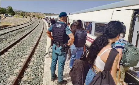 ODISEA PARA LLEGAR A ALMERÍA EN TREN, Y VAN ...