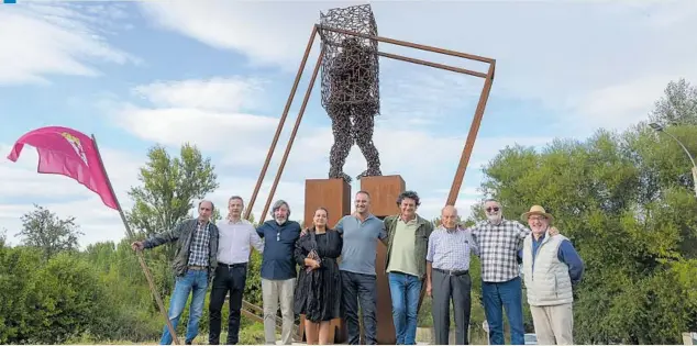 UN ABRAZO EN ‘VERSIÓN AMANCIO’