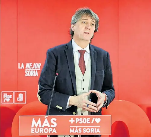 EL FUTURO LÍDER DEL PSOE AUTONÓMICO