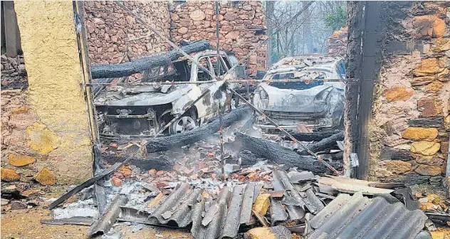 QUEMAN LA CASA DE UNA PEDÁNEA EN LA CABRERA