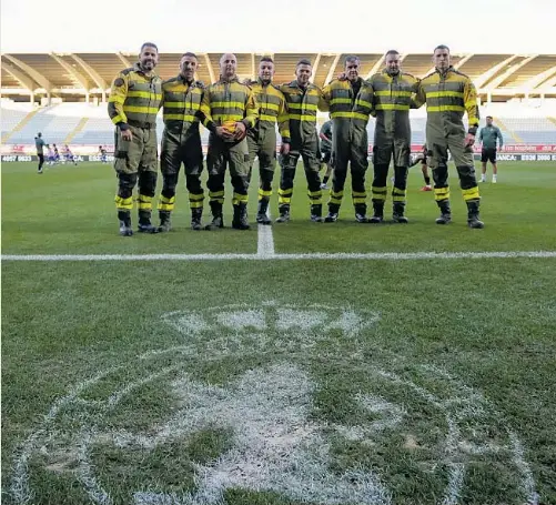 EL FÚTBOL SE HIZO SOLIDARIO