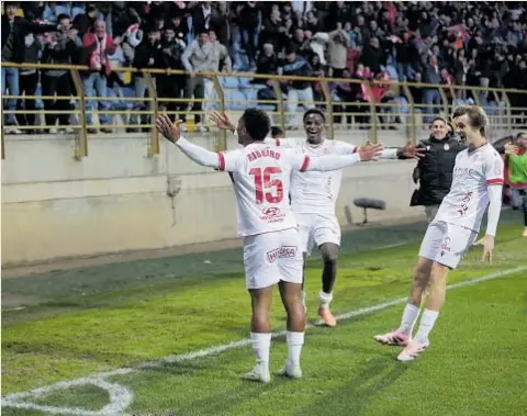 LLEGÓ LA PRIMERA EN EL REINO