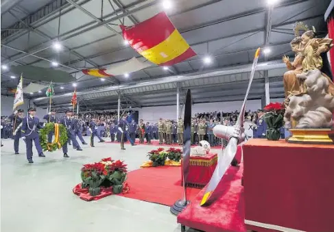 HONORES A LA VIRGEN DE LORETO