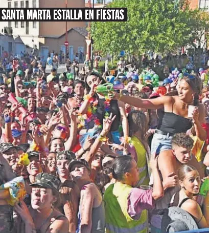SANTA MARTA ESTALLA EN FIESTAS