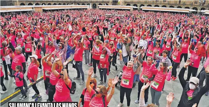 SALAMANCA LEVANTA LAS MANOS CONTRA EL CÁNCER