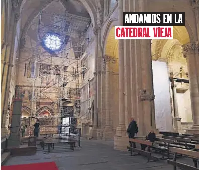 ANDAMIOS EN LA CATEDRAL VIEJA