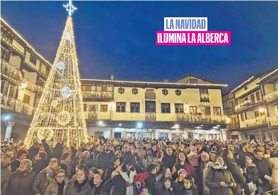 LA NAVIDAD ILUMINA LA ALBERCA