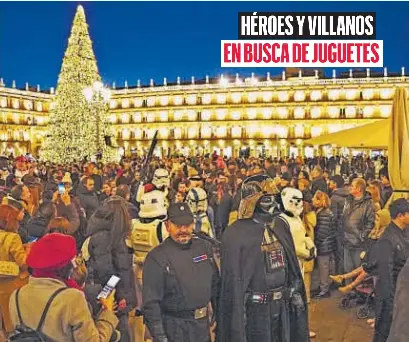 HÉROES Y VILLANOS EN BUSCA DE JUGUETES