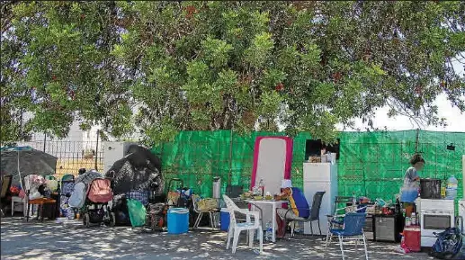 CAMPAMENTO FUERA DEL PRIMER CAN ROVA