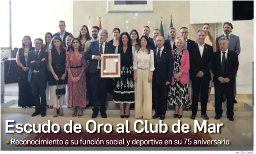 ESCUDO DE ORO AL CLUB DE MAR