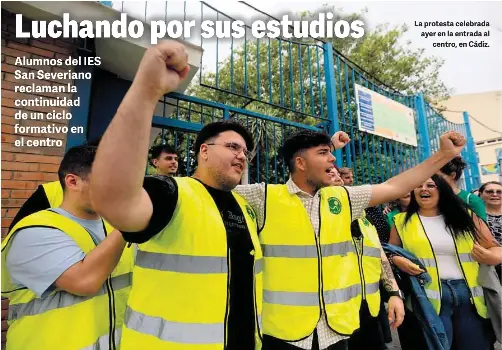 LUCHANDO POR SUS ESTUDIOS