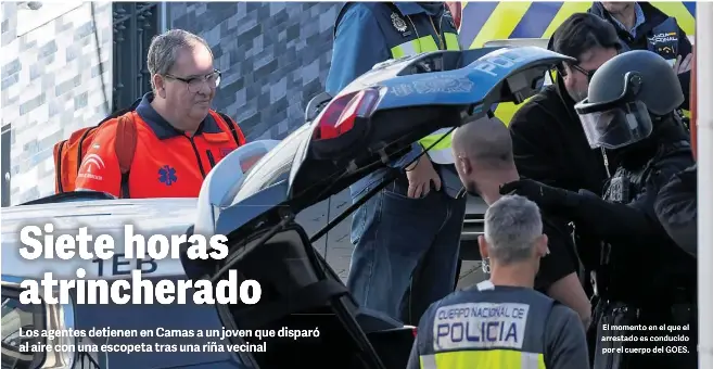 SIETE HORAS ATRINCHERADO