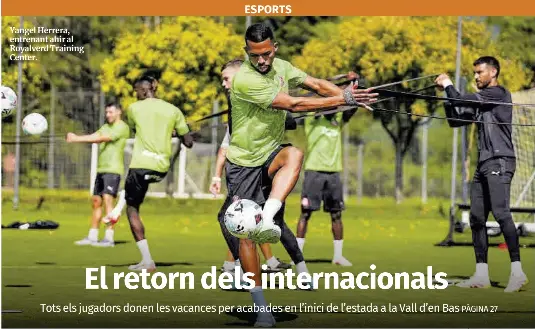 EL RETORN DELS INTERNACIONALS