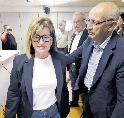 CONVULSIÓN LOCAL POR LA DIMISIÓN DE INMA MEDINA