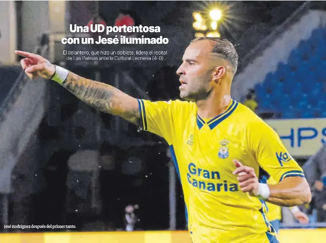 UNA UD PORTENTOSA CON UN JESÉ ILUMINADO