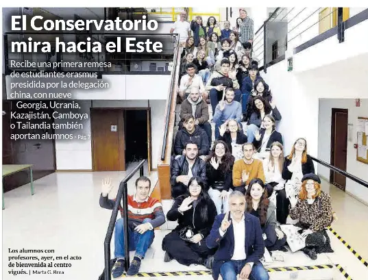 EL CONSERVATORIO MIRA HACIA EL ESTE