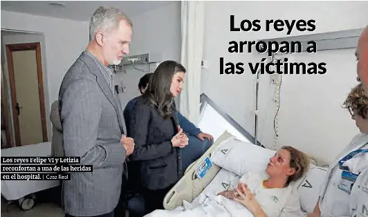 LOS REYES ARROPAN A LAS VÍCTIMAS