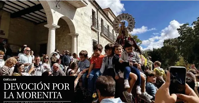 DEVOCIÓN POR LA MORENITA