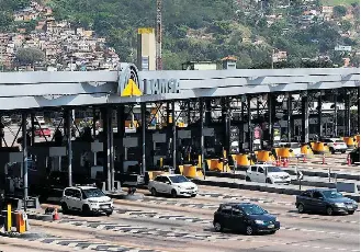 Al­vo. De 93 pro­je­tos, 33 es­ta­be­le­cem a sus­pen­são ou isen­ção do pa­ga­men­to de pe­dá­gi­os