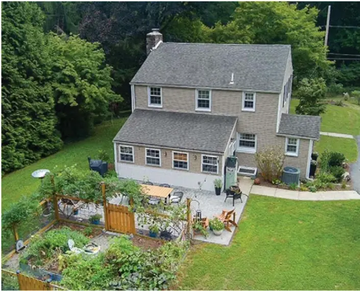 A three-bedroom stone Colonial in Wallingford for $545,000 A three-bedroom stone Colonial in Wallingford for $545,000 Related Stories 2-story brick fireplace one of several features in Miami County home Historic Urbana home built in 1851