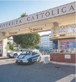 Navigated Vatican: Pope Leo's surgery removed cancerous lung nodule 0:00 8:08 Related Stories Pope has cancer 14 Oct 2026 Pope has cancer, surgery confirms 14 Oct 2026 Vatican says Pope Leo found to have lung cancer during surgery 14 Oct 2026