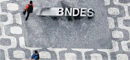 Me­ta. Com­ple­tar a de­vo­lu­ção de R$ 126 bi­lhões é um dos ob­je­ti­vo da no­va ges­tão do BNDES pa­ra o se­gun­do se­mes­tre
